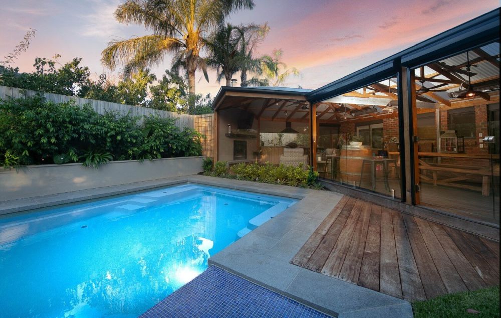 Local Belgrave Pool Builder | Compass Pools